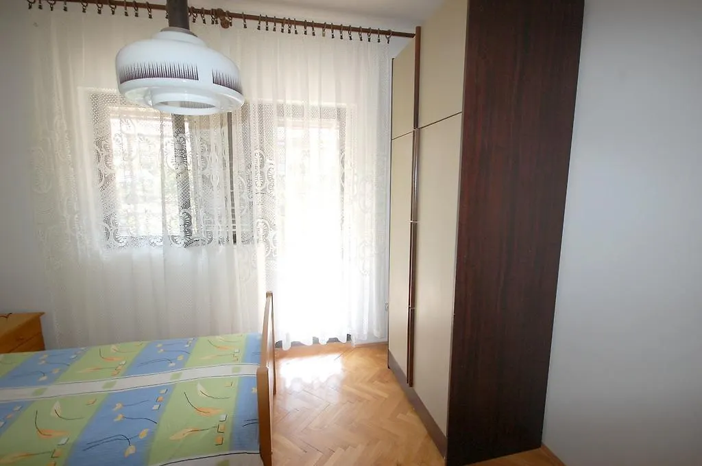 Apartment Alex By El-Pi Tours Njivice Kroatien